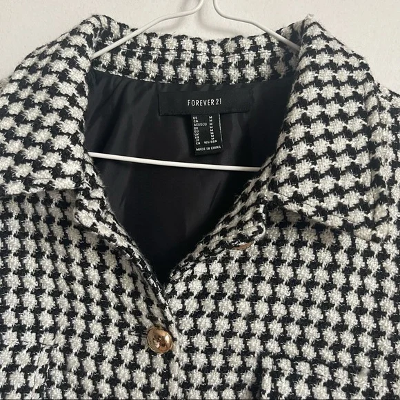 Forever 21 Black&White- tweed Cropped Blazer - Picture 5 of 5